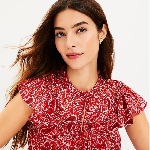 LOFT NWT Paisley Ruffle Flutter Sleeve Top - M - Picture 2 of 3